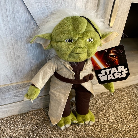Star Wars Plush Jedi Master Yoda with Zip Pocket 12" Plush 2015 - Picture 4 of 9